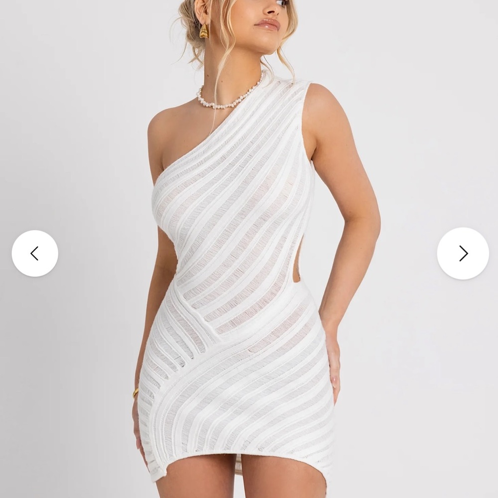 White one shoulder dress